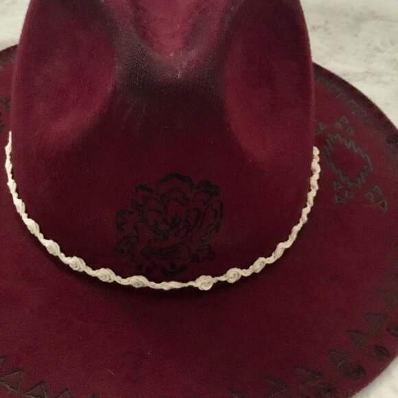 Hand Burned Fedora Ranch Felt Hat with Band Wine Color Country Chic main image 7